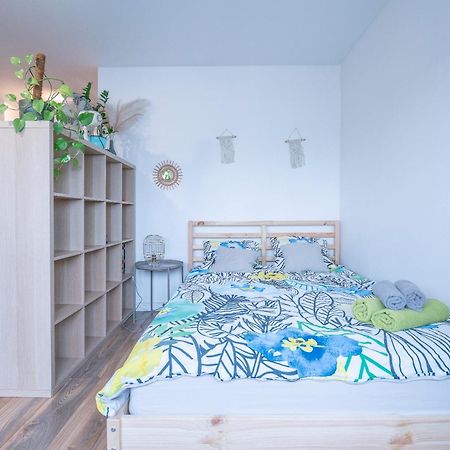 10Th Floor Studio In The City Center Of Wroclaw Daire Dış mekan fotoğraf